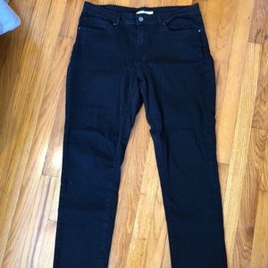 Levi’s Black Slim Fit Jeans, sz 33